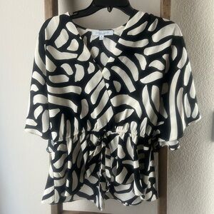 SWEET RAIN NWOT - Black and White Women's Top